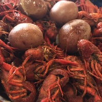 Photo taken at Floyd&amp;#39;s Cajun Seafood - Webster by Hollie H. on 4/13/2018