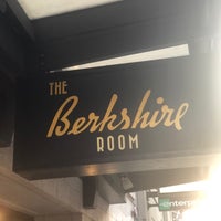 Photo taken at The Berkshire Room by Jonathan Y. on 8/6/2021