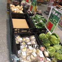 スーパー日東食鮮館 鴨川店 Supermercado Em 松山市