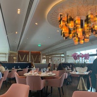 5/2/2019 tarihinde Ekaterina O.ziyaretçi tarafından VIVI Restaurant &amp;amp; Bar'de çekilen fotoğraf