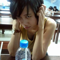 Photo taken at Canteen Central Bangna by Pitchaya W. on 9/19/2011
