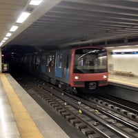Photo taken at Metro Areeiro [VD] by Werki on 4/9/2023