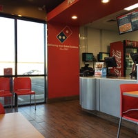 Photo taken at Domino&amp;#39;s Pizza by Matthew L. on 2/14/2017