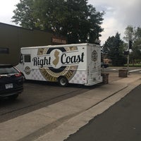 Photo taken at Right Coast Pizza by Matthew L. on 9/1/2017