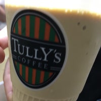Photo taken at Tully&amp;#39;s Coffee by Gonsuke Y. on 9/24/2018
