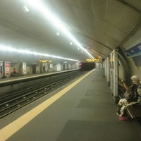 Photo taken at Metro Anjos [VD] by Vinícius L. on 8/4/2017