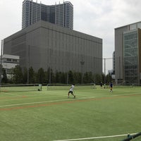 Photo taken at 芝浦工業大学附属中学高等学校 by tatsuya s. on 8/22/2017