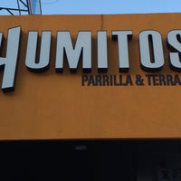 รูปภาพถ่ายที่ Los Humitos โดย Marco C. เมื่อ 5/4/2014
