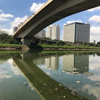 Photo taken at Ponte Transamérica by Gilvan M. on 5/17/2017