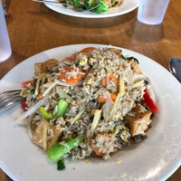 Photo taken at Tiny Thai by Cassio D. on 5/14/2022