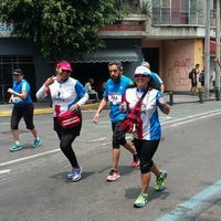 Photo taken at Medio Maratón CDMX by Debora R. on 8/28/2016
