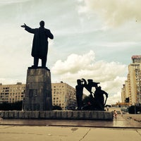 Photo taken at Monument to the Revolutionaries by Simon T. on 8/16/2013