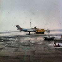 Photo taken at Gate G36 by Ion on 1/24/2013