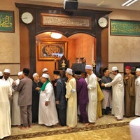 Photo taken at Masjid Al Abdul Razak by Shariff R. on 6/15/2018