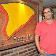8/14/2017에 Pizza Mia님이 Pizza Mia에서 찍은 사진