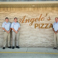 5/6/2021 tarihinde Angelo&amp;#39;s Pizzaziyaretçi tarafından Angelo&amp;#39;s Pizza'de çekilen fotoğraf