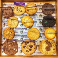 Photo taken at Insomnia Cookies by Raul on 2/26/2015