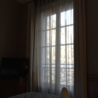 Снимок сделан в Melia Vendôme Hôtel пользователем Sergii M. 2/27/2015