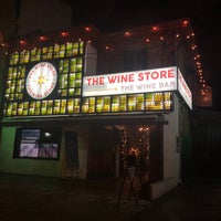 Das Foto wurde bei The Wine Store von Juan Diego S. am 11/25/2018 aufgenommen