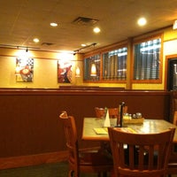 Photo taken at Pizza Hut by Ami G. on 12/23/2012