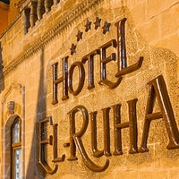 Photo taken at Hotel El-Ruha by Hasan A. on 3/10/2023