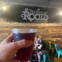 Photo taken at Strange Roots Experimental Ales by Jason C. on 6/26/2022
