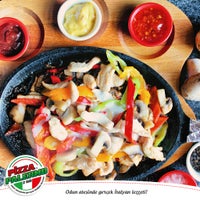 4/4/2017 tarihinde Pizza Palermo 2 GOziyaretçi tarafından Pizza Palermo 2 GO'de çekilen fotoğraf