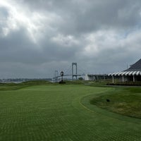 Photo taken at Trump Golf Links at Ferry Point by Matt W. on 9/11/2023