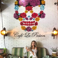 รูปภาพถ่ายที่ Cafe La Pasion โดย Janine เมื่อ 3/26/2019