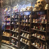 Voodoo Store New Orleans - Help Wanted Voodoo Voodoo Shop New Orleans : Uncover the power of voodoo spells, voodoo love spells, accurate psychic readings and spiritual remedies available at erzulie's voodoo in new orleans.