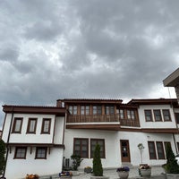 รูปภาพถ่ายที่ Abacı Konak Otel โดย Ahmed เมื่อ 4/19/2023