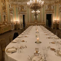 Das Foto wurde bei Palazzo Parisio von Paul B. am 10/23/2018 aufgenommen