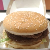 マクドナルド 東淀川区のファーストフード店