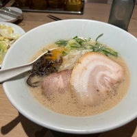 Photo taken at Ippudo by こすもなーと on 4/10/2022