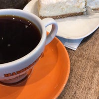 Photo taken at Mambocino Artisan Coffee by Cersahin E. on 9/29/2018