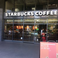 Photo taken at Starbucks by Maru T. on 8/3/2019