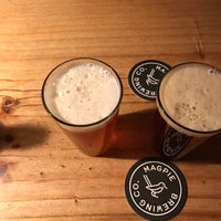 3/4/2017 tarihinde petercatziyaretçi tarafından MAGPIE BREWING CO.'de çekilen fotoğraf