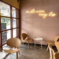 Photo taken at Bua Sabai Massage &amp;amp; Tearoom by petercat on 8/20/2022
