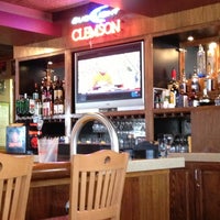 Photo taken at Applebee&amp;#39;s Grill + Bar by Elizabeth D. on 3/5/2013