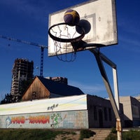 Photo taken at Баскетбольная площадка by Diliara on 6/21/2014