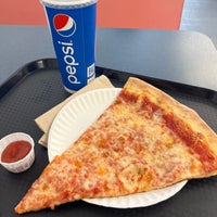Foto tirada no(a) Pier Grill And Pizza por mint em 7/17/2022