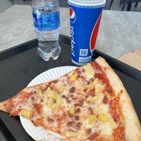 Foto tirada no(a) Pier Grill And Pizza por mint em 6/28/2022