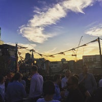 Photo taken at Queen of Hoxton Rooftop by delano #googdel on 9/9/2016