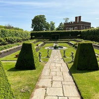 Photo taken at Hampton Court Great Vine by Antonio P. on 5/29/2023