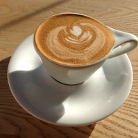 12/11/2012にChris P.がHappy Coffeeで撮った写真