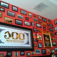 Photo taken at 100 Montaditos by Ser Gio D. on 5/19/2013