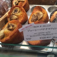 Photo taken at DEAN &amp;amp; DELUCA by hagipan on 6/18/2015
