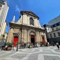 Photo taken at Basilique Notre-Dame-des-Victoires by Adelina D. on 6/5/2023