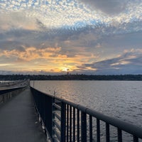 Photo taken at Homer M. Hadley Memorial Bridge by Gany on 8/17/2021