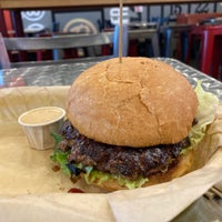 Foto tirada no(a) Bingo Burger por JP em 10/5/2021
